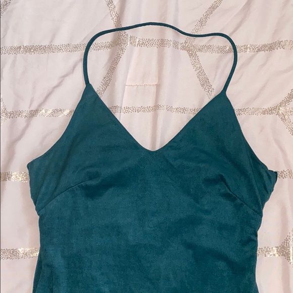 Green open back dress💚💚 - Picture 3 of 3